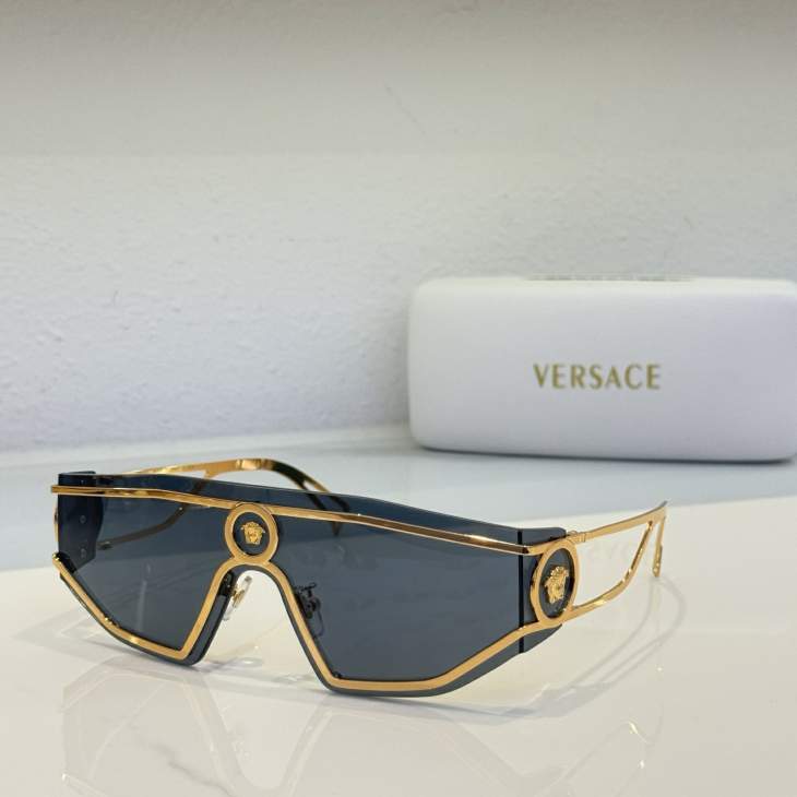 Picture of Versace Sunglasses _SKUfw79280537fw